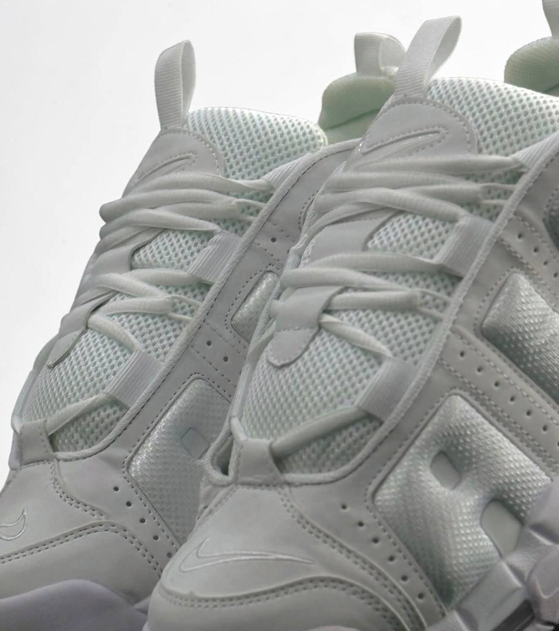 Nike Air More Uptempo Low | Blanco