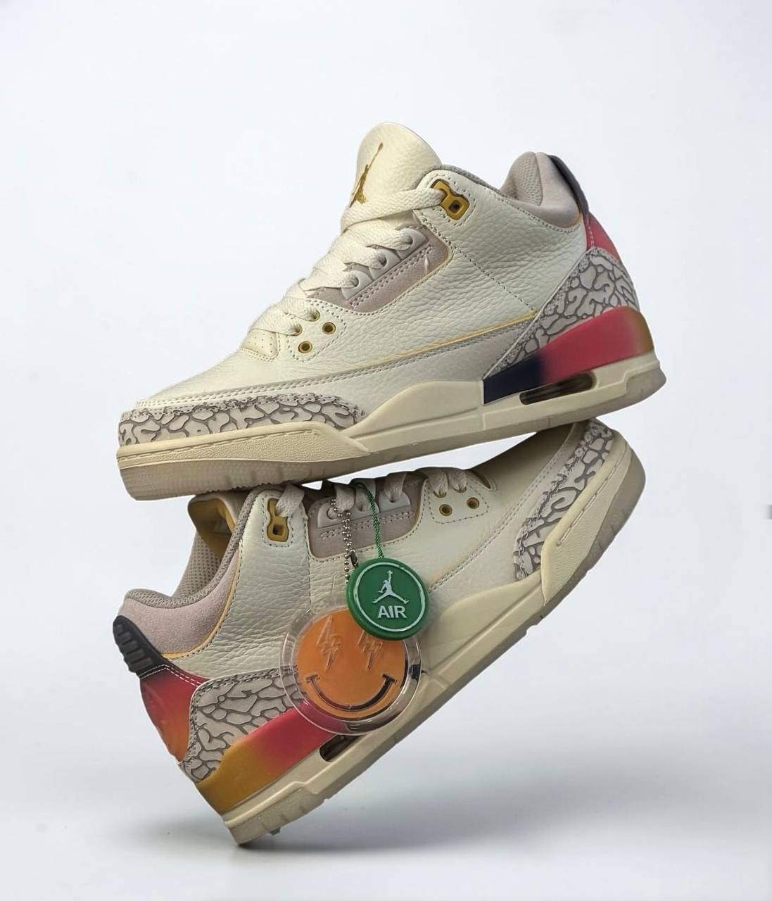 Air Jordan 3 Retro SP x J Balvin "Medellín Sunset" | Beige