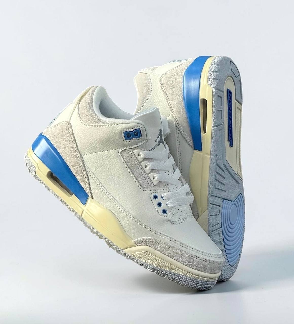Air Jordan 3 Retro "Lucky Shorts" | Blanco-Azul