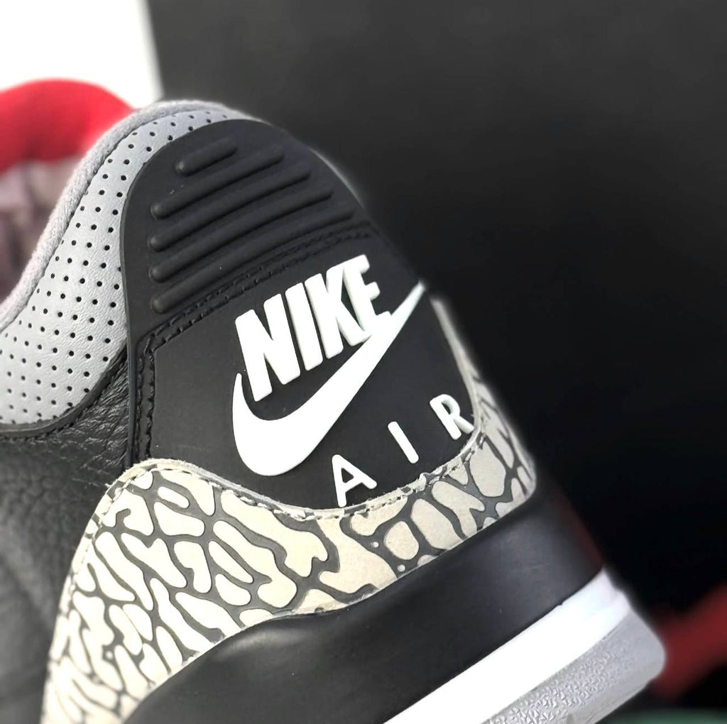 Air Jordan 3 Retro "Black Cement" | Negro-Rojo