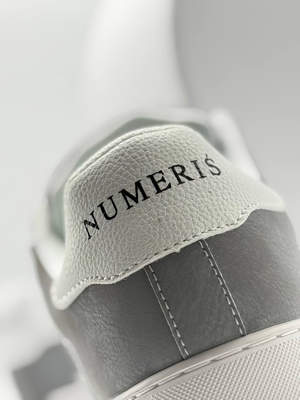 Numeris | Gris-Blanco