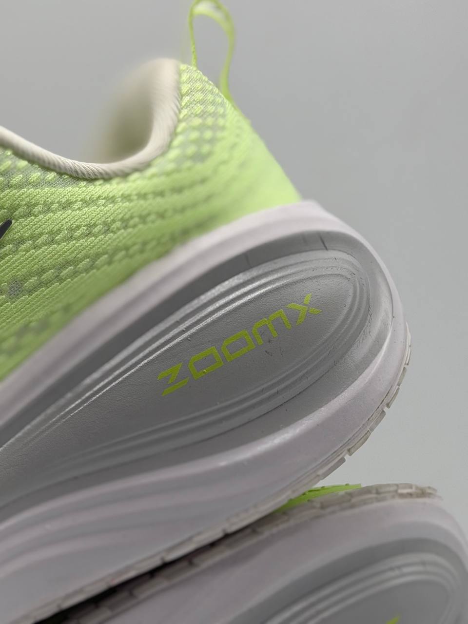 Nike Vomero Plus | Verde
