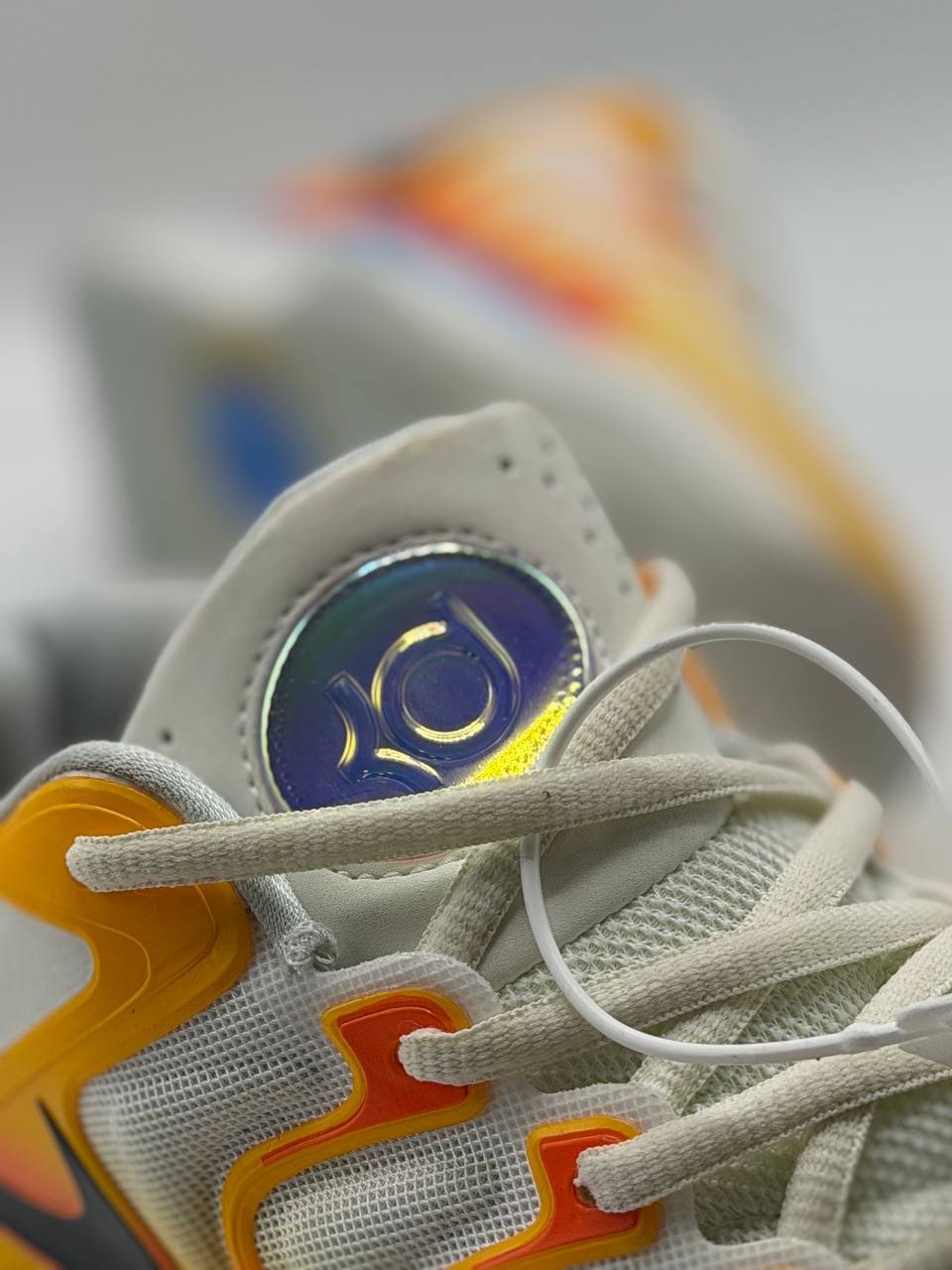 Nike KD 17 "Sunrise" | Blanco-Naranja
