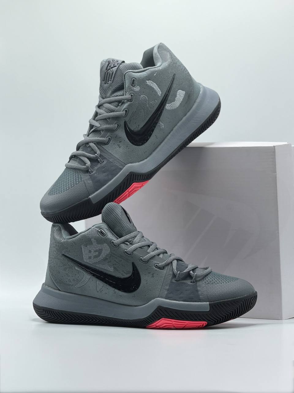 Nike Kyrie 3 “Tokyo” | Gris-Negro