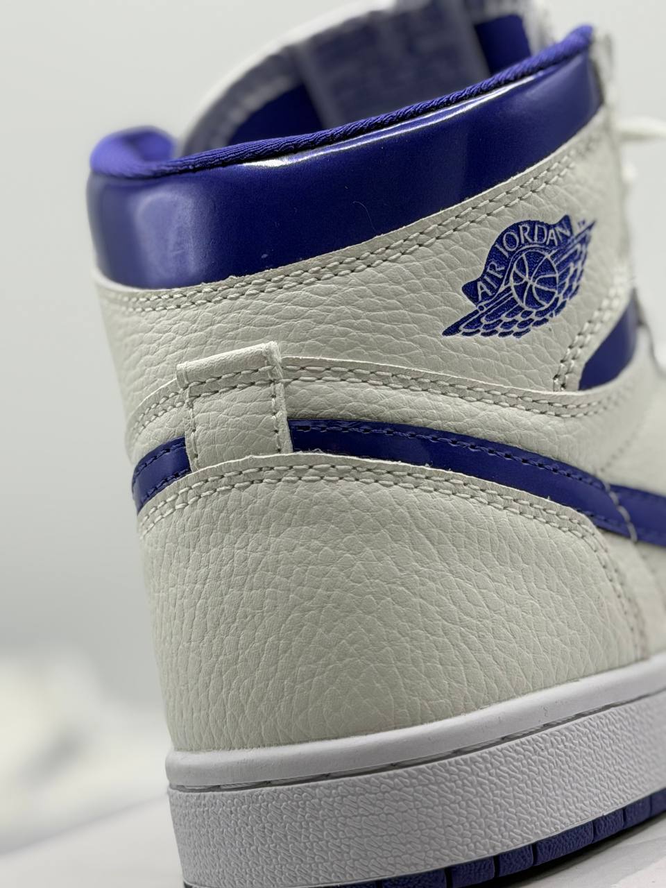 Nike Air Jordan 1 Retro High OG 'Court Purple' | Blanco-Purpura