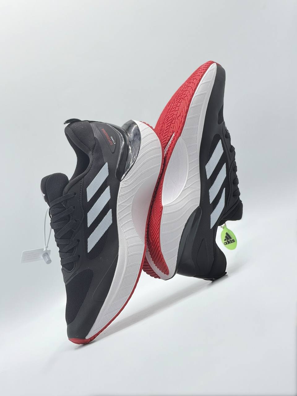 Adidas Supermagma | Blanco-Negro-Rojo
