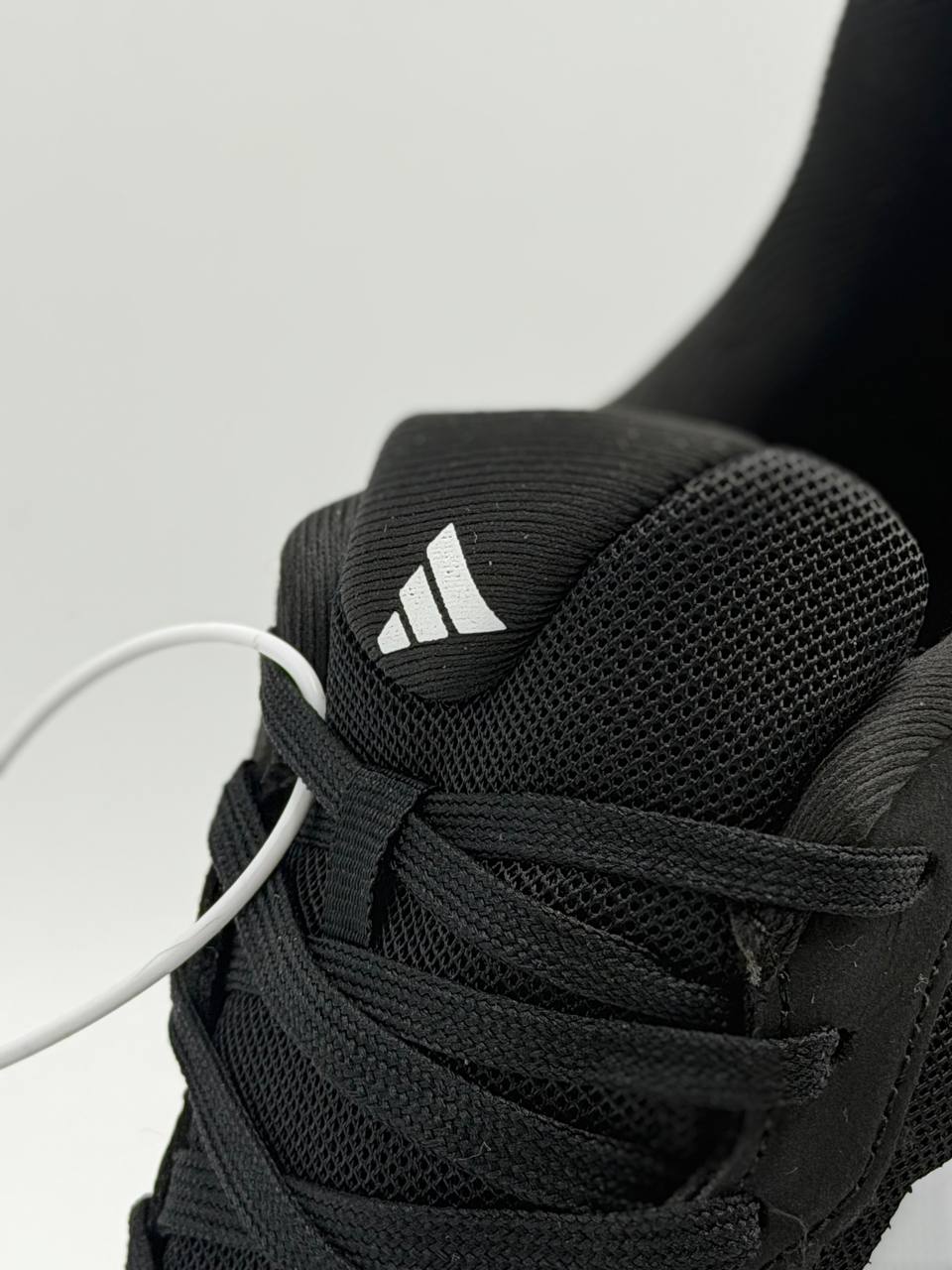 Adidas Supermagma | Blanco-Negro-Rojo