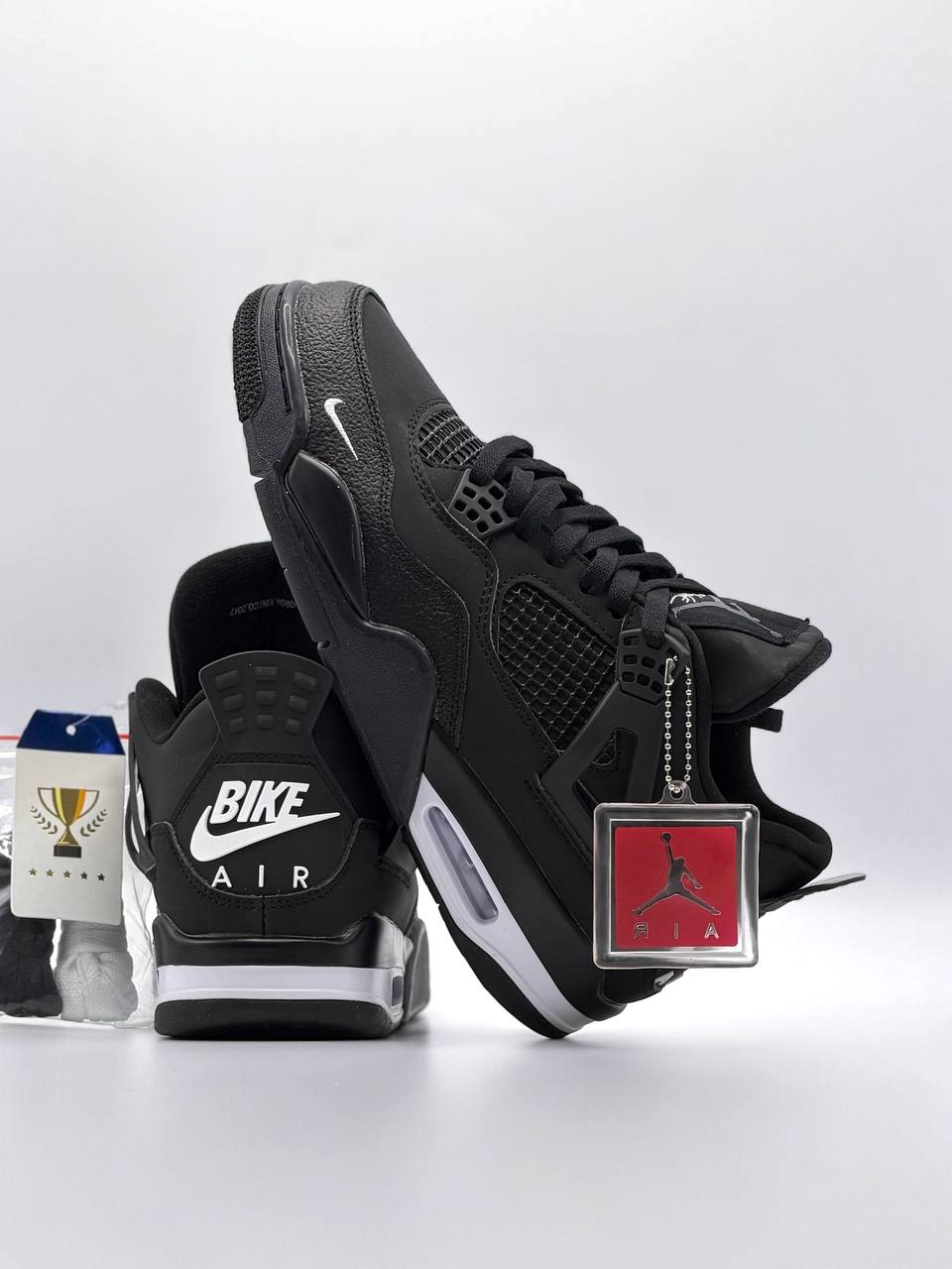Air Jordan 4 Retro "Bike Air" x Nigel Sylvester | Negro