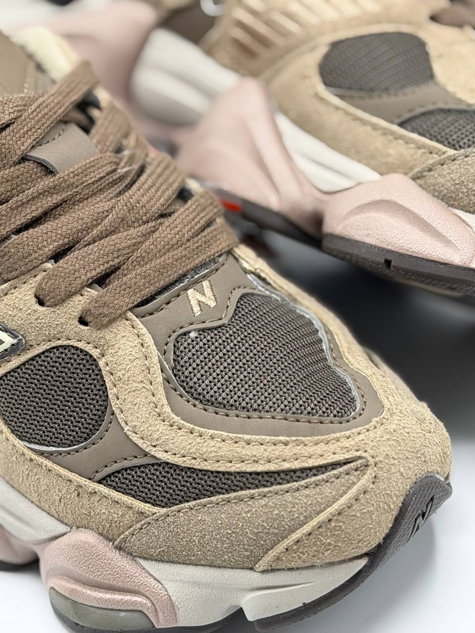 New Balance 9060 | Marron