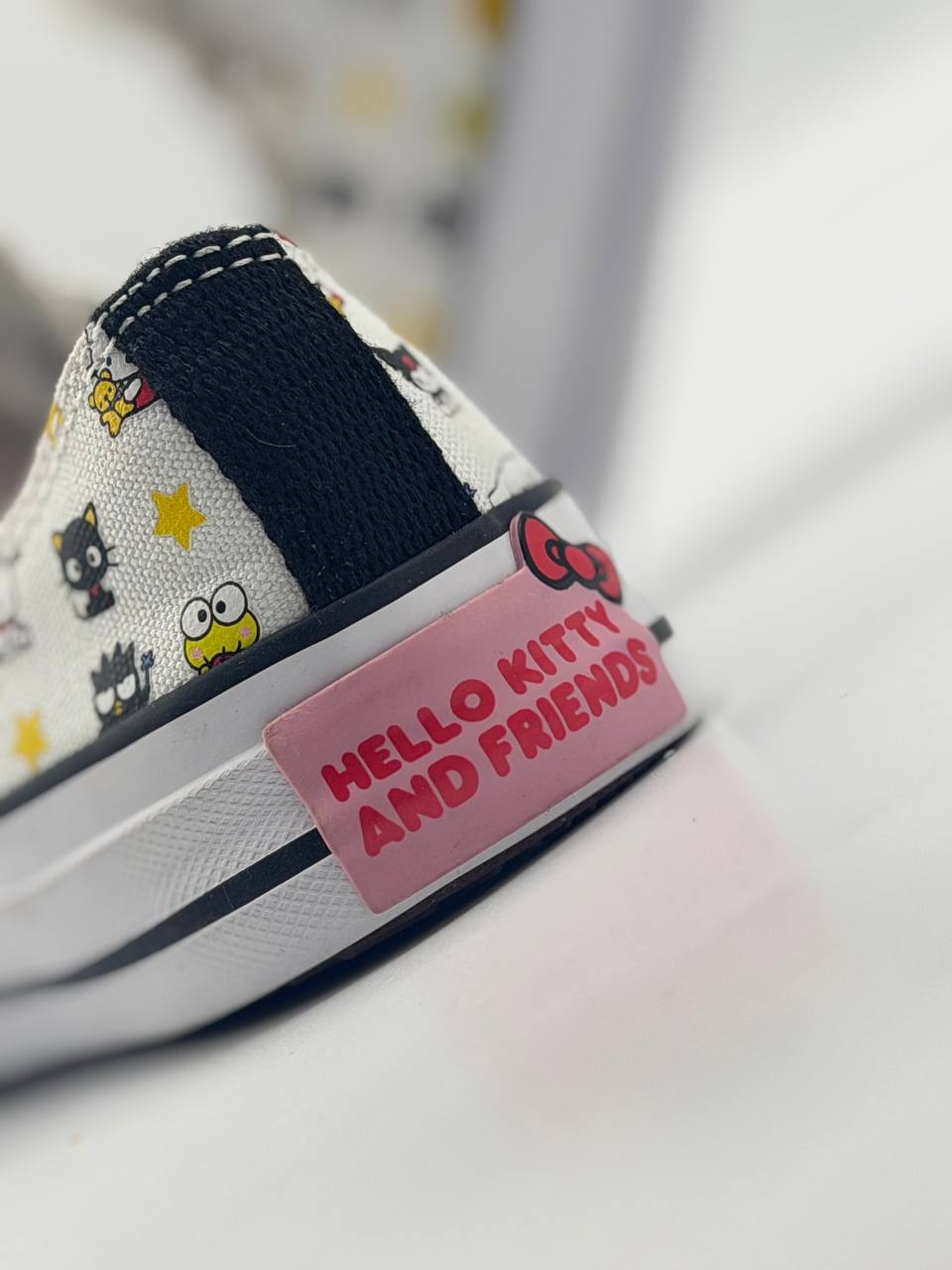 Converse x Hello Kitty and Friends Chuck Taylor All Star Ox | Blanco