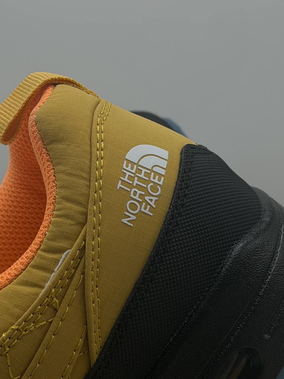 Nike Air Max 1 x The North Face | Amarillo