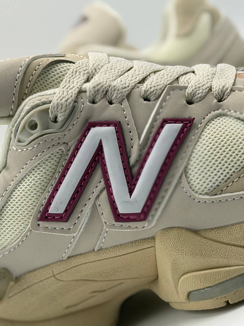 New Balance 9060 V1 | Beige