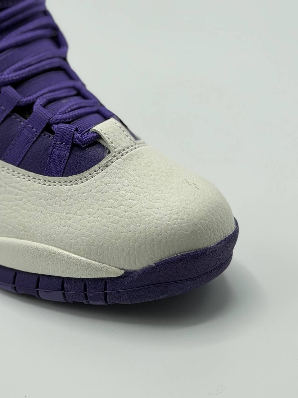 Nike Air Jordan 10 Retro “Hydrangeas” | Blanco-Purpura
