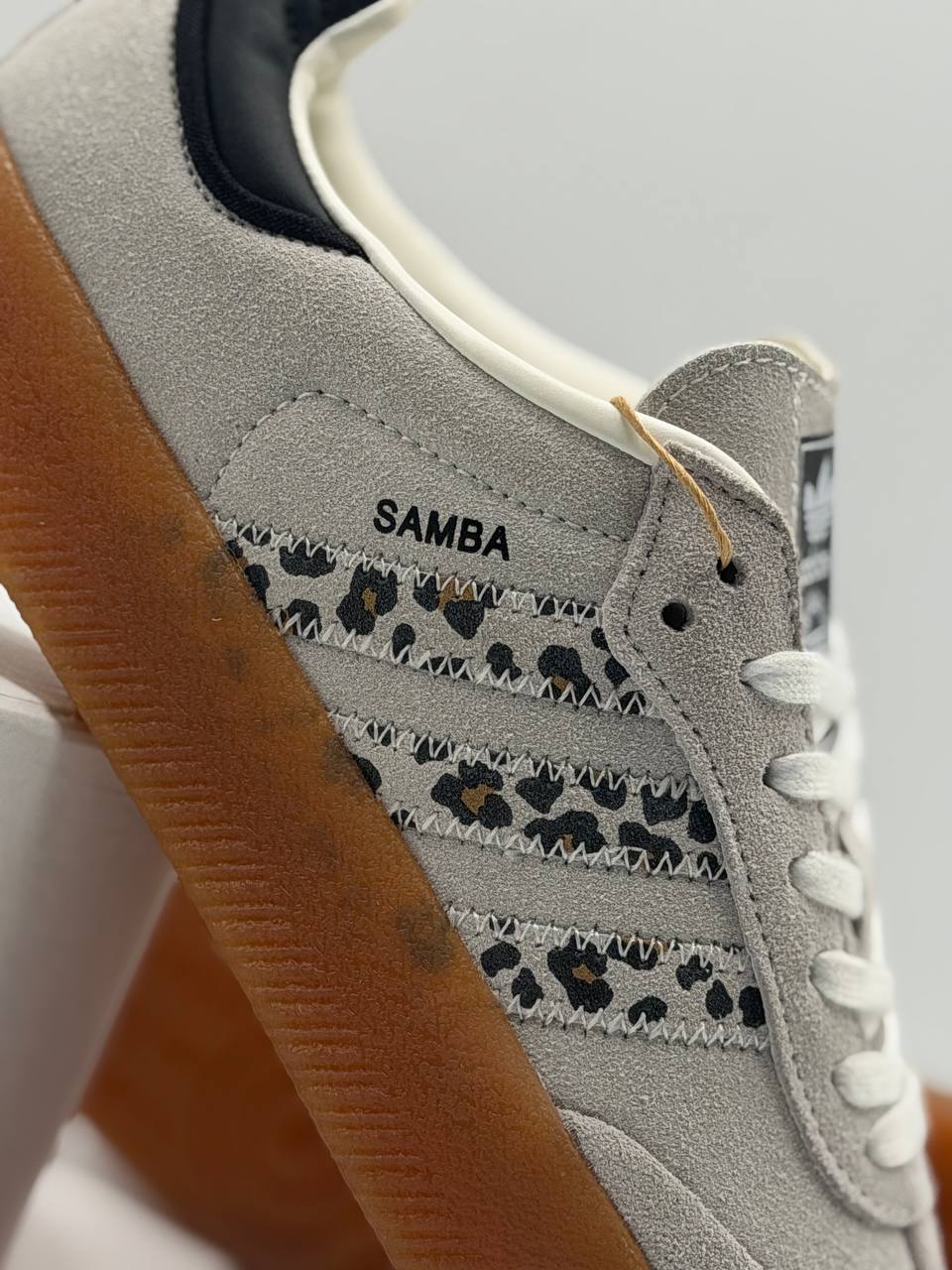Adidas Samba 2.0 Leopard | Gris