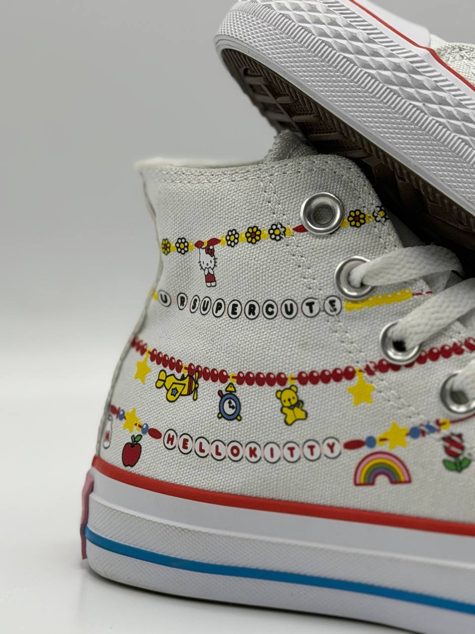 Converse x Hello Kitty and Friends Chuck Taylor All Star Charmed | Blanco
