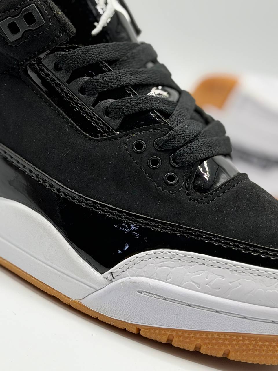 Air Jordan Retro 3 “cyber monday” | Blanco-Negro