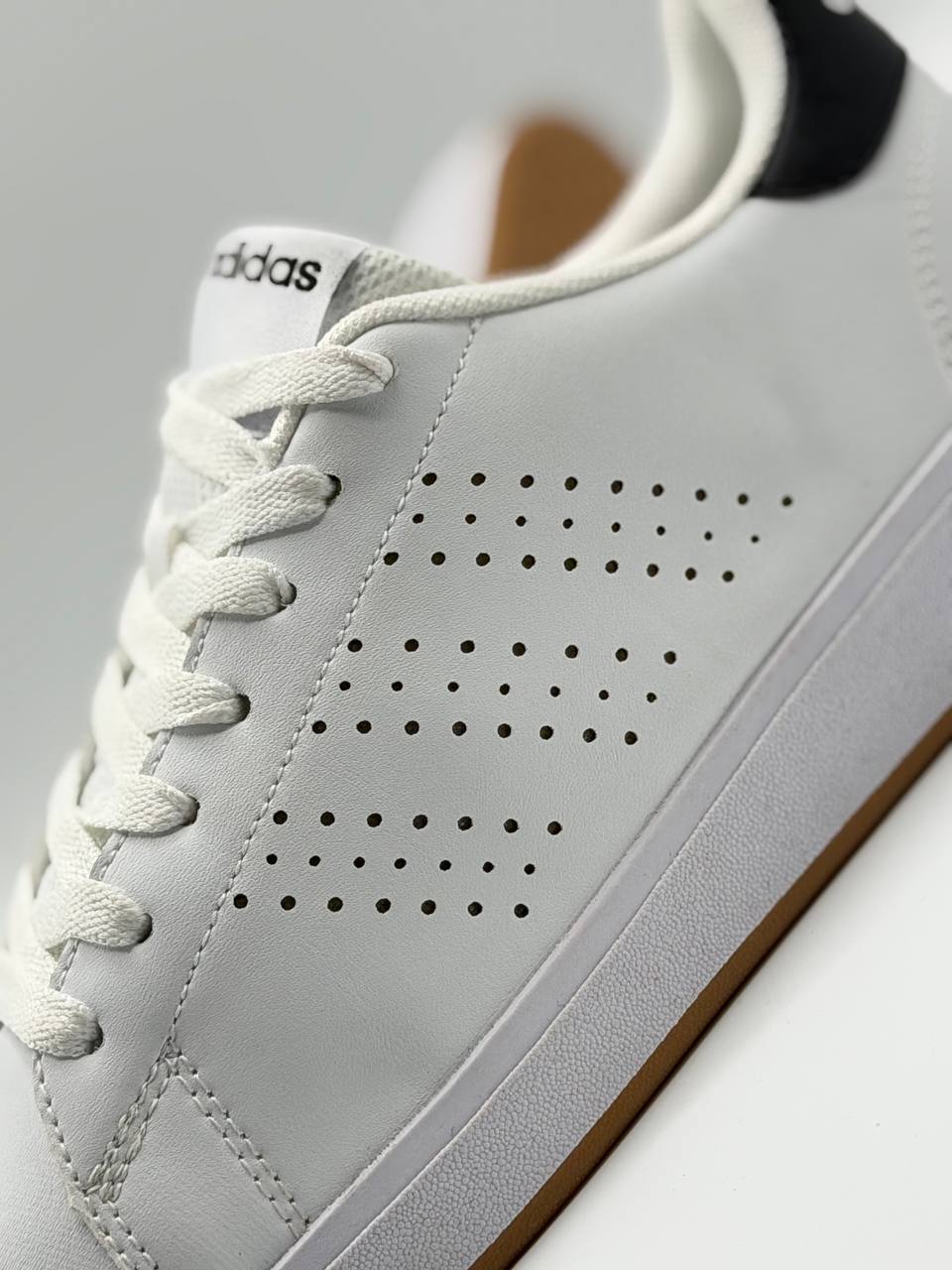 Adidas Advantage 2.0 | Blanco-Negro