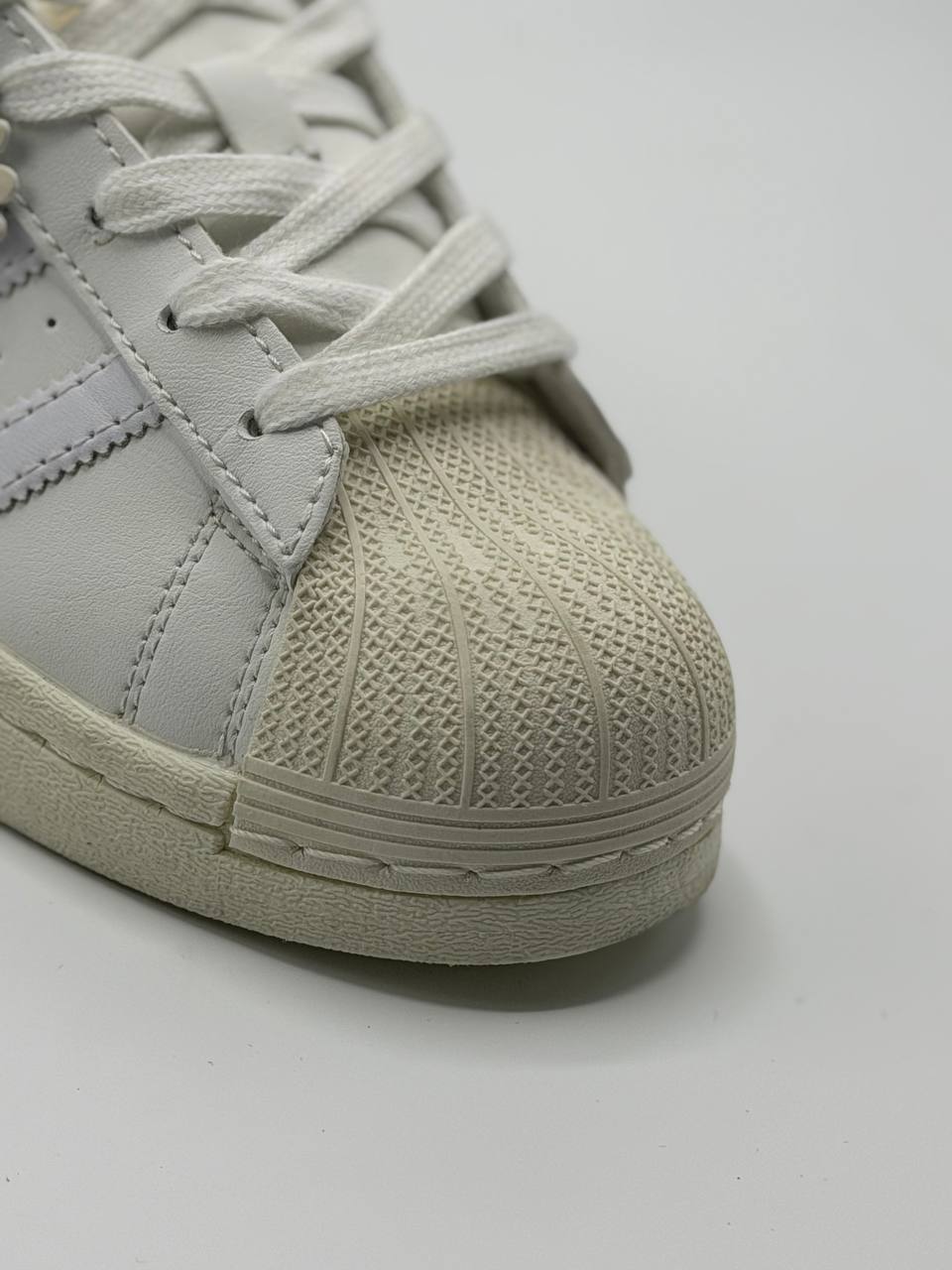 Adidas Súperstar “ Flowers” | Blanco