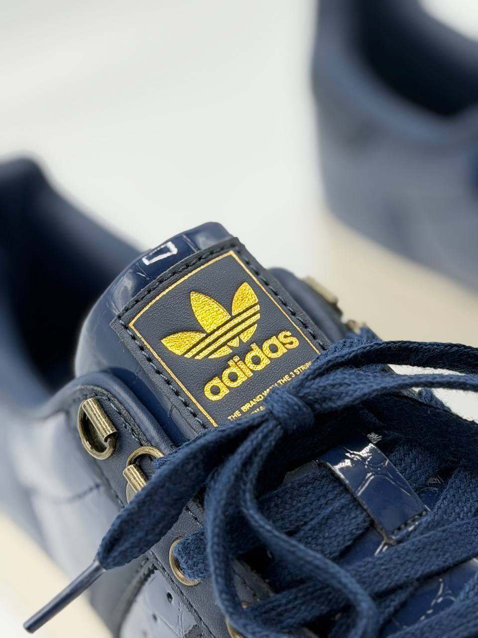 Adidas Superstar x Anthony Edwards “Navy Croc” | Azul-Blanco