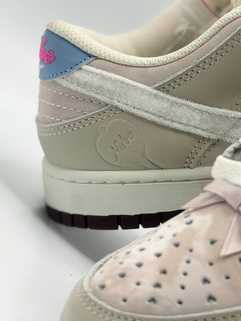 Nike Dunk Low Valentine's Day | Beige-Rosa