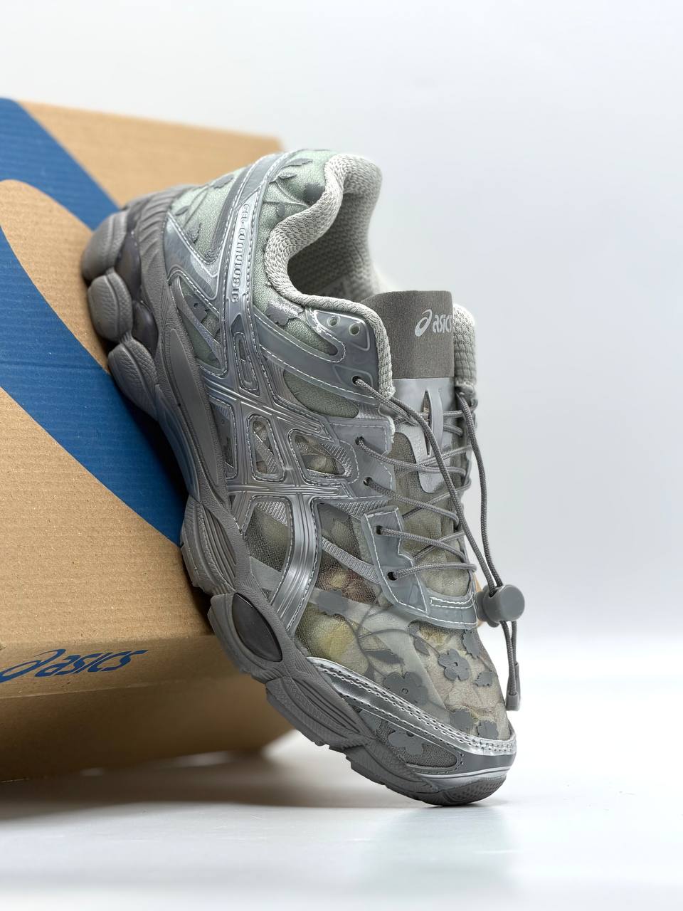 Asics GEL-Cumulus 16 SSCB "Floral Pack" x Cecilie Bahnsen | Gris |